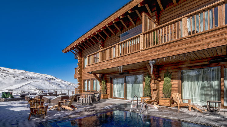 El Lodge Ski & Spa Resort Pool