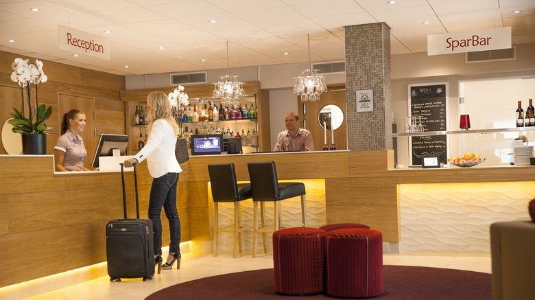 <b>Spar Hotel Garda Lobby</b>. Images powered by <a href="https://www.leonardoworldwide.com/" title="Leonardo Worldwide" target="_blank">Leonardo</a>.