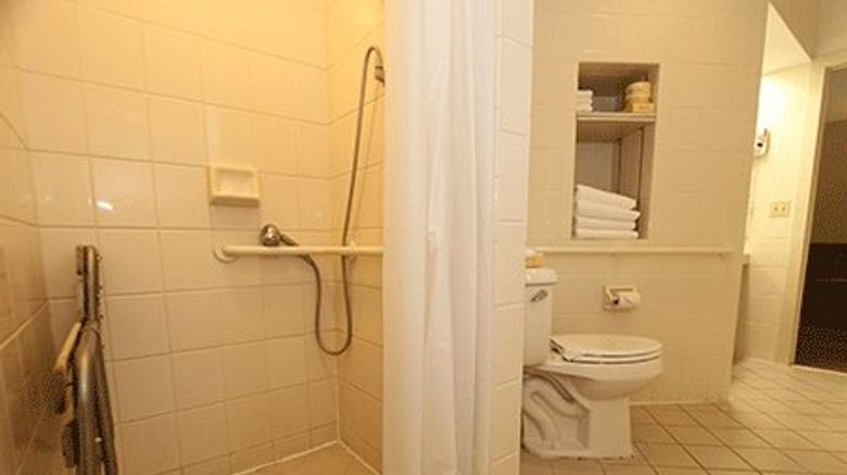 <b>Kentucky Dam Village State Resort Park Room</b>. Images powered by <a href="https://www.leonardoworldwide.com/" title="Leonardo Worldwide" target="_blank">Leonardo</a>.