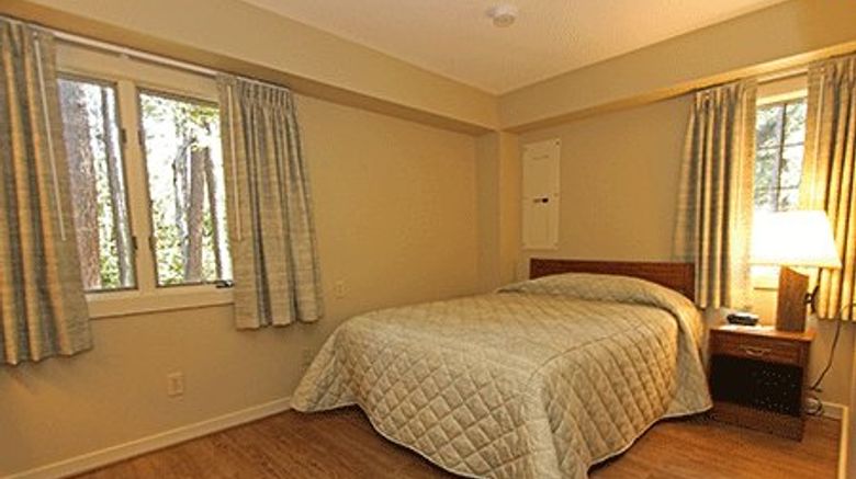 <b>Kentucky Dam Village State Resort Park Room</b>. Images powered by <a href="https://www.leonardoworldwide.com/" title="Leonardo Worldwide" target="_blank">Leonardo</a>.