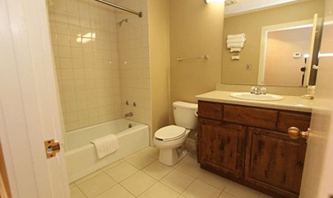 Lake Barkley State Resort Lodge Room