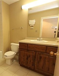 Lake Barkley State Resort Lodge