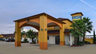 Scottish Inns & Suites
