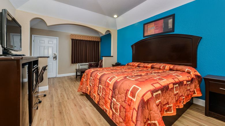 <b>Scottish Inns & Suites Room</b>. Images powered by <a href="https://www.leonardoworldwide.com/" title="Leonardo Worldwide" target="_blank">Leonardo</a>.