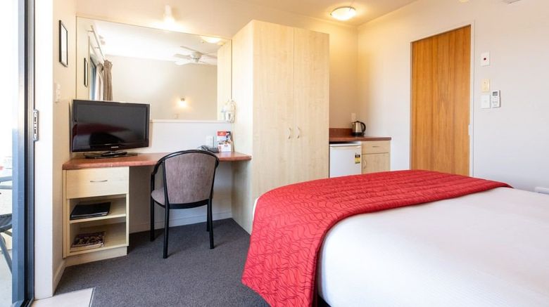 <b>Bella Vista Motel Napier Room</b>. Images powered by <a href="https://www.leonardoworldwide.com/" title="Leonardo Worldwide" target="_blank">Leonardo</a>.