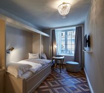 La Couronne Hotel Restaurant Room