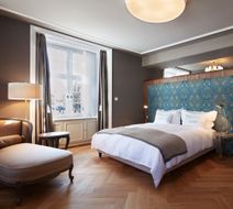 La Couronne Hotel Restaurant Room