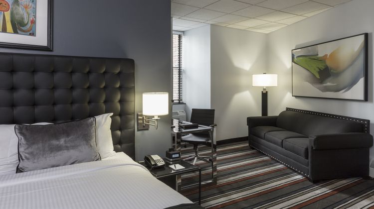 Broadway Plaza Hotel Room