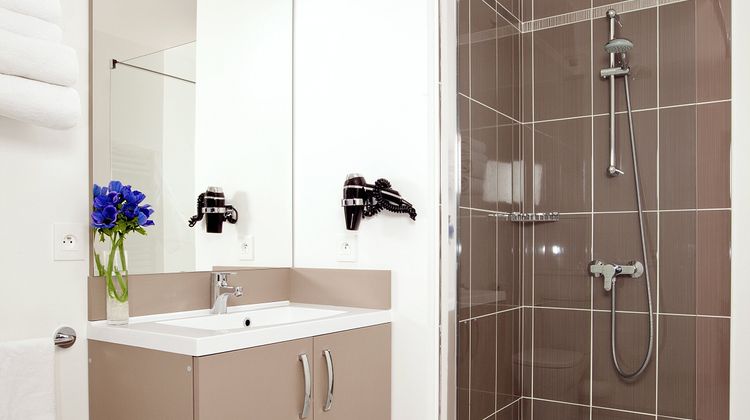 Residhome Aparthotel Paris Asnieres Park Room