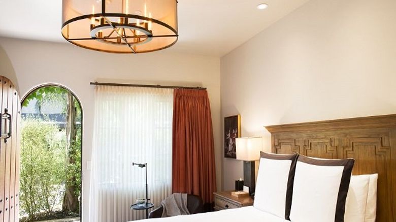 <b>North Block Hotel Room</b>. Images powered by <a href="https://www.leonardoworldwide.com/" title="Leonardo Worldwide" target="_blank">Leonardo</a>.
