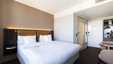 <b>The Square Room</b>. Images powered by <a href="https://www.leonardoworldwide.com/" title="Leonardo Worldwide" target="_blank">Leonardo</a>.