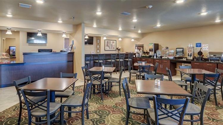 Cobblestone Inn & Suites Kersey Lobby
