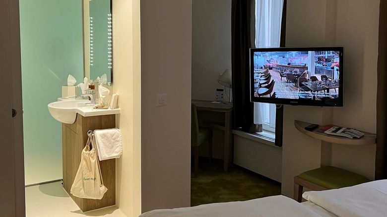 <b>Platzhirsch Hotel & Bar Room</b>. Images powered by <a href="https://www.leonardoworldwide.com/" title="Leonardo Worldwide" target="_blank">Leonardo</a>.