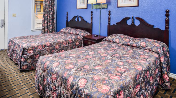 Scottish Inns Big Spring Room