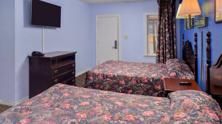 Scottish Inns Big Spring Room