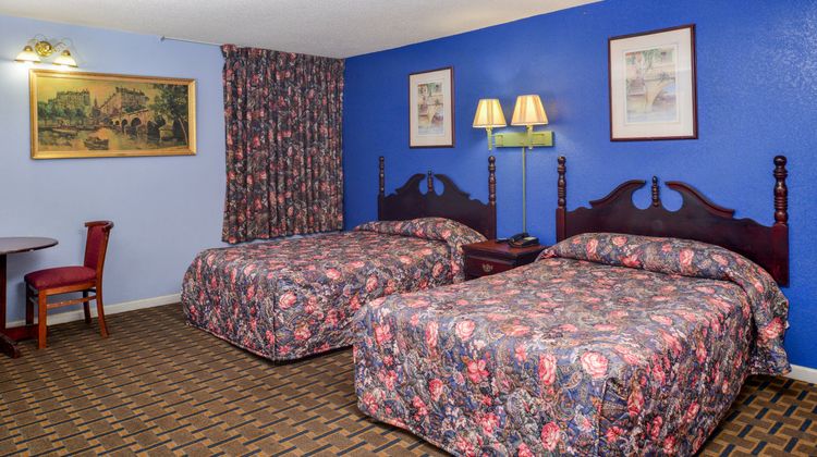 Scottish Inns Big Spring Room
