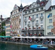 Hotel Des Alpes Exterior