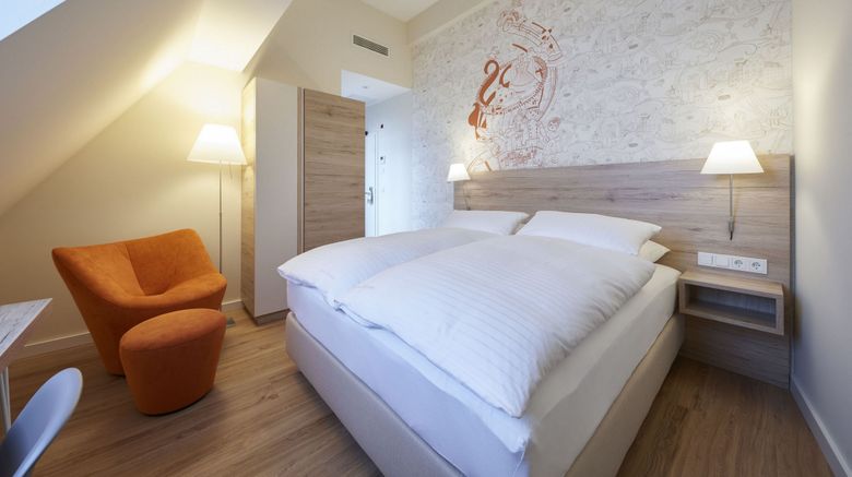 <b>Hotel Victoria Nuremberg Room</b>. Images powered by <a href="https://www.leonardoworldwide.com/" title="Leonardo Worldwide" target="_blank">Leonardo</a>.