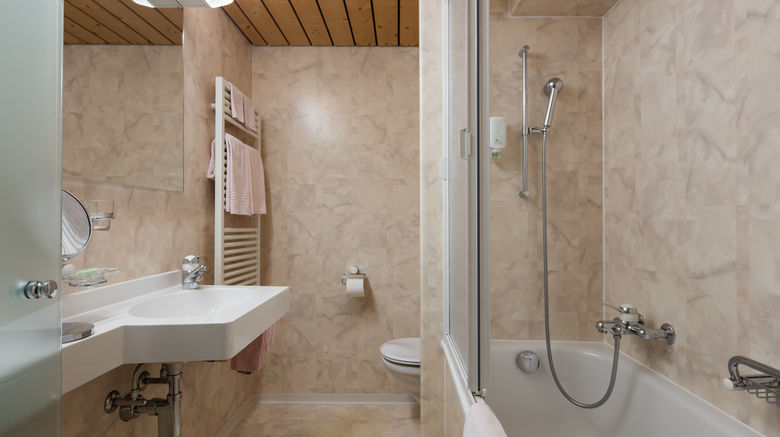 <b>Hotel Continental Room</b>. Images powered by <a href="https://www.leonardoworldwide.com/" title="Leonardo Worldwide" target="_blank">Leonardo</a>.