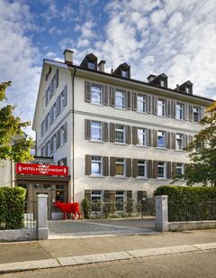 Hotel Swiss Night am Kunsthaus