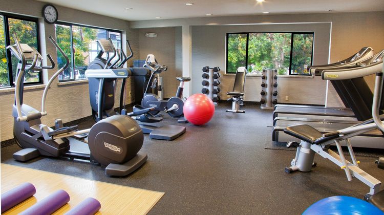 Silver Cloud Inn University Health Club