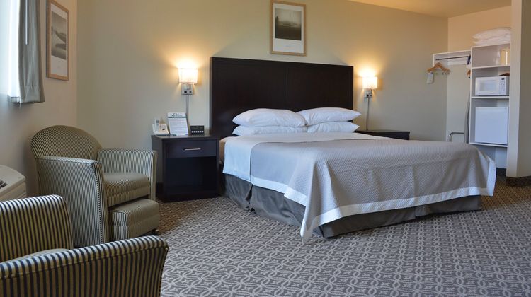 The Madison Spokane Inn Room