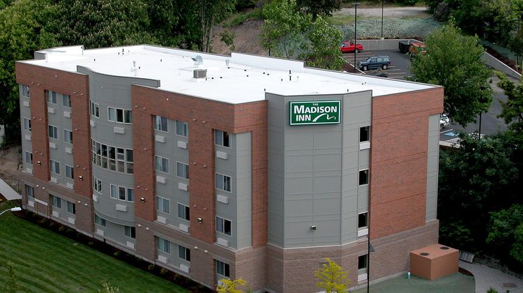 The Madison Spokane Inn Exterior