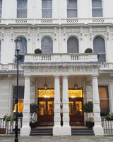 Commodore Hotel