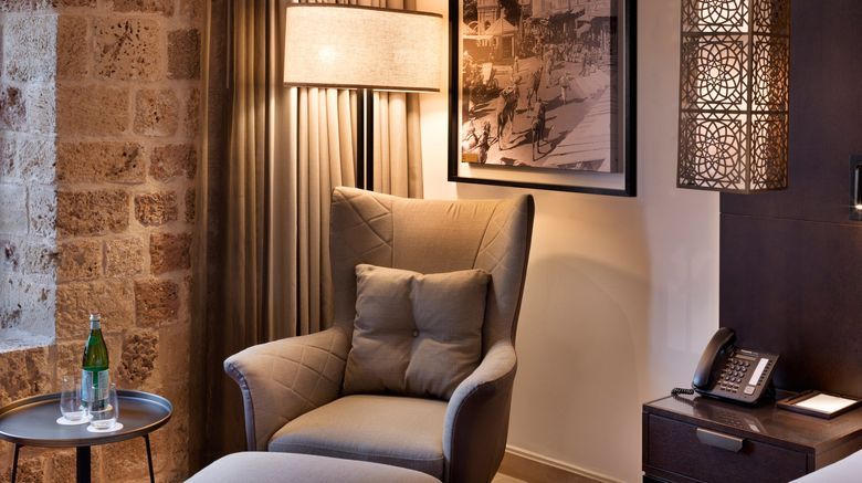 <b>The Setai Room</b>. Images powered by <a href="https://www.leonardoworldwide.com/" title="Leonardo Worldwide" target="_blank">Leonardo</a>.
