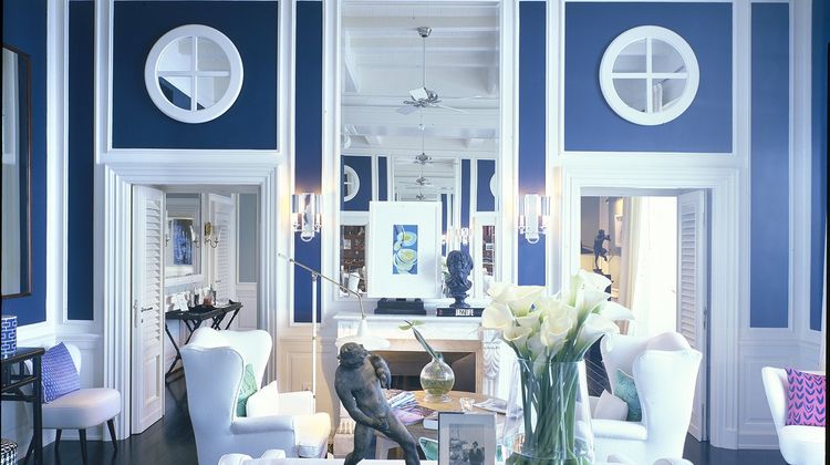 J.K. Place Capri Lobby
