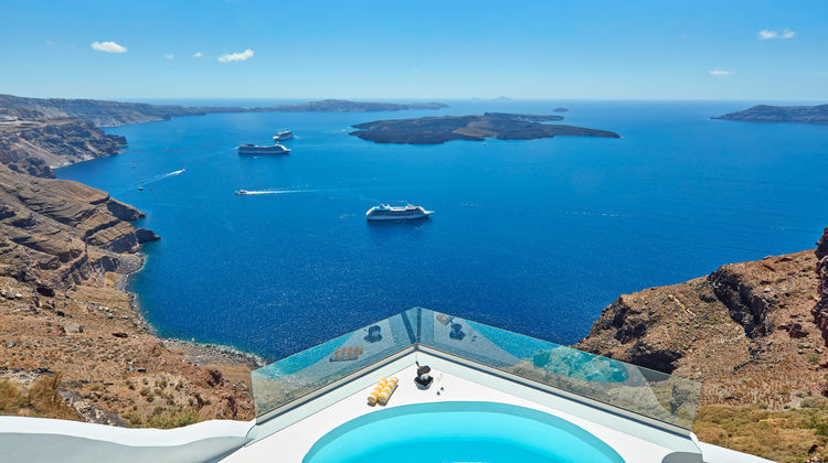 Katikies Chromata Hotel Pool