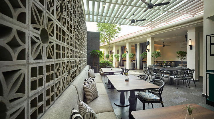 The Edison George Town Restaurant