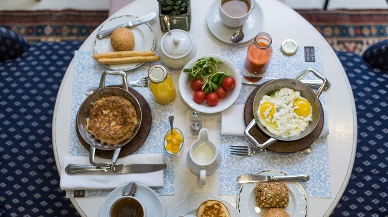 <b>Shalom Hotel Restaurant</b>. Images powered by <a href="https://www.leonardoworldwide.com/" title="Leonardo Worldwide" target="_blank">Leonardo</a>.