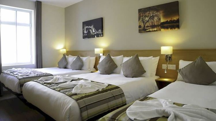 Kings Cross Inn Hotel Room