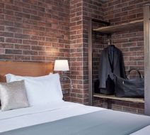 18 Micon Street Hotel Room