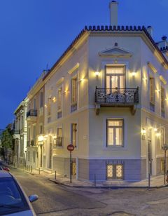 Home and Poetry Hotel