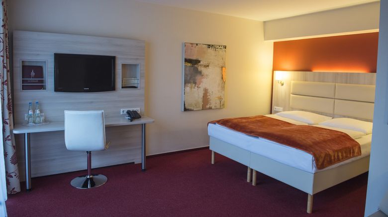 <b>Hotel Roedelheimer Hof Room</b>. Images powered by <a href="https://www.leonardoworldwide.com/" title="Leonardo Worldwide" target="_blank">Leonardo</a>.