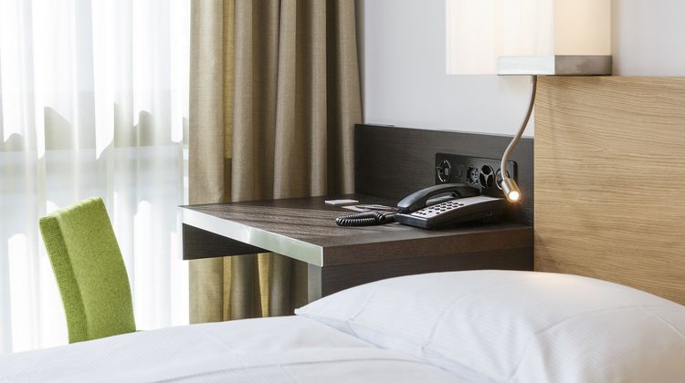 Hotel Zuri by Fassbind Room