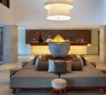 Magani Hotel & Spa Lobby