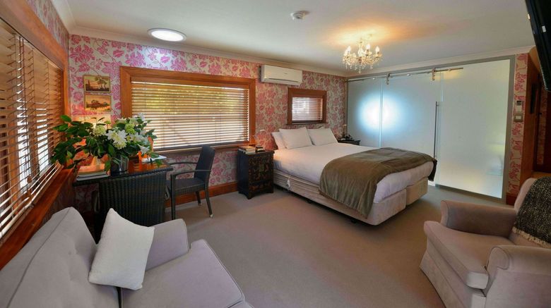 <b>Nice Boutique Hotel Room</b>. Images powered by <a href="https://www.leonardoworldwide.com/" title="Leonardo Worldwide" target="_blank">Leonardo</a>.