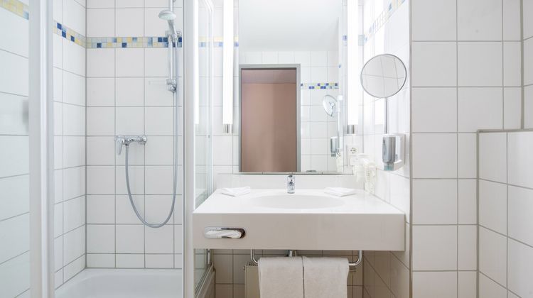 PhiLeRo Hotel Koeln Room