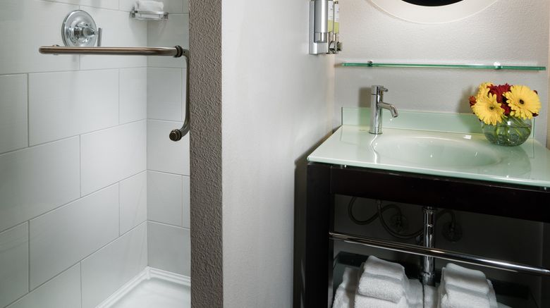<b>Hotel Five Room</b>. Images powered by <a href="https://www.leonardoworldwide.com/" title="Leonardo Worldwide" target="_blank">Leonardo</a>.