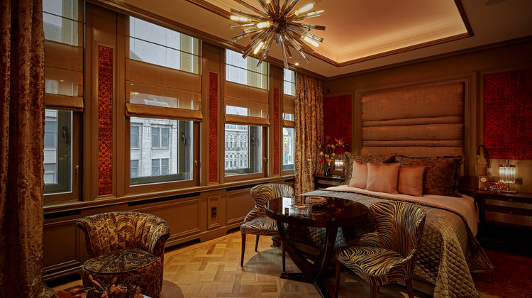 TwentySeven Hotel Suite