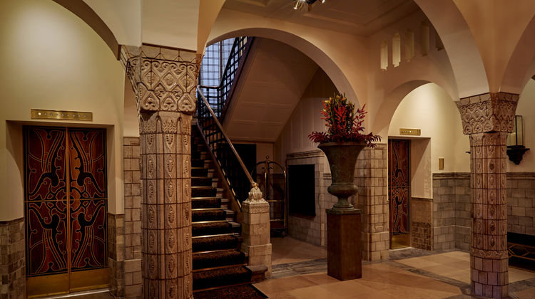 TwentySeven Hotel Lobby