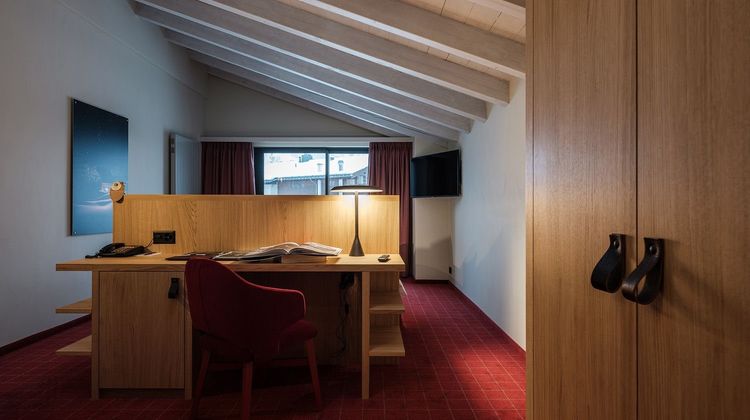 National Hotel Room