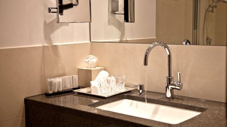 Hotel Favor Room
