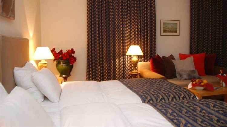 Le Palace Art Hotel Room