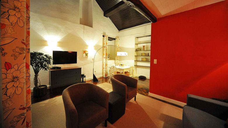 <b>Quinta da Palmeira Boutique Hotel Room</b>. Images powered by <a href="https://www.leonardoworldwide.com/" title="Leonardo Worldwide" target="_blank">Leonardo</a>.