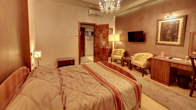 <b>Majestic Hotel Room</b>. Images powered by <a href="https://www.leonardoworldwide.com/" title="Leonardo Worldwide" target="_blank">Leonardo</a>.