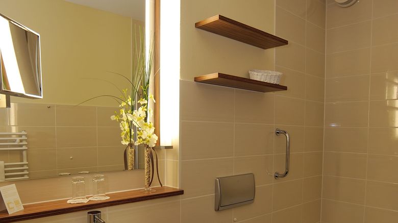 <b>Nordwest Hotel Bad Zwischenahn Room</b>. Images powered by <a href="https://www.leonardoworldwide.com/" title="Leonardo Worldwide" target="_blank">Leonardo</a>.